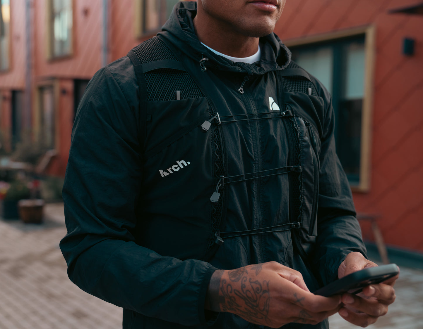 HYDRO RUNNING VEST - BLACK