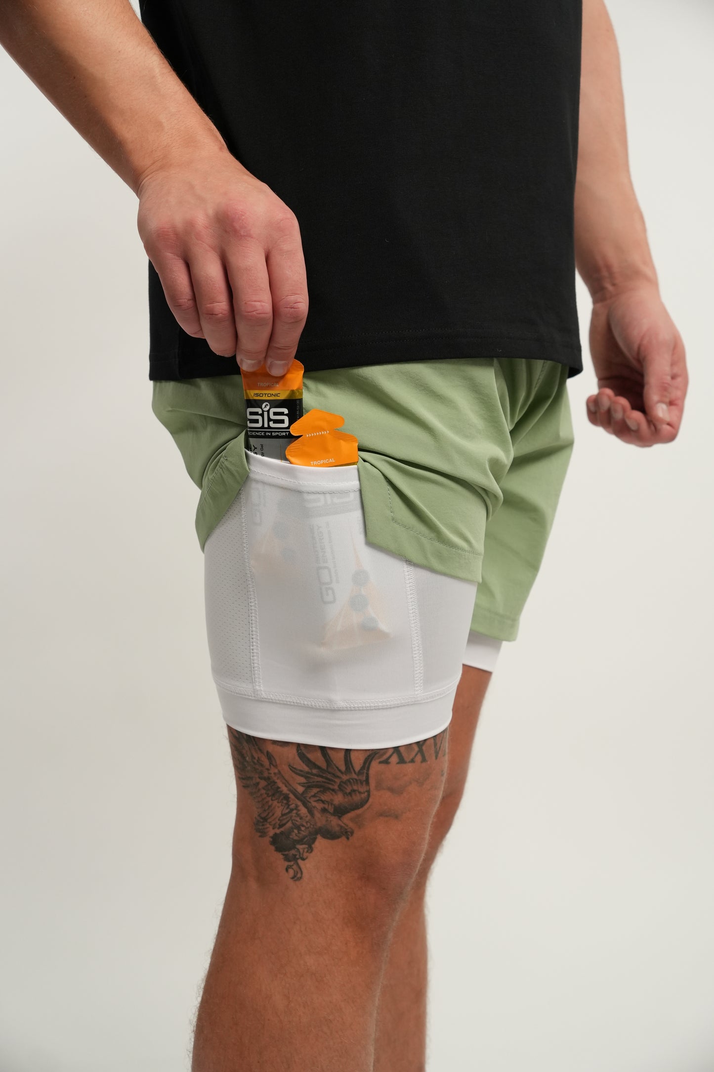 ELITE 2 IN 1 COMPRESSION SHORTS - GREEN / WHITE
